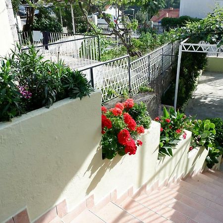 קאבטאט Epidaurum Apartments מראה חיצוני תמונה