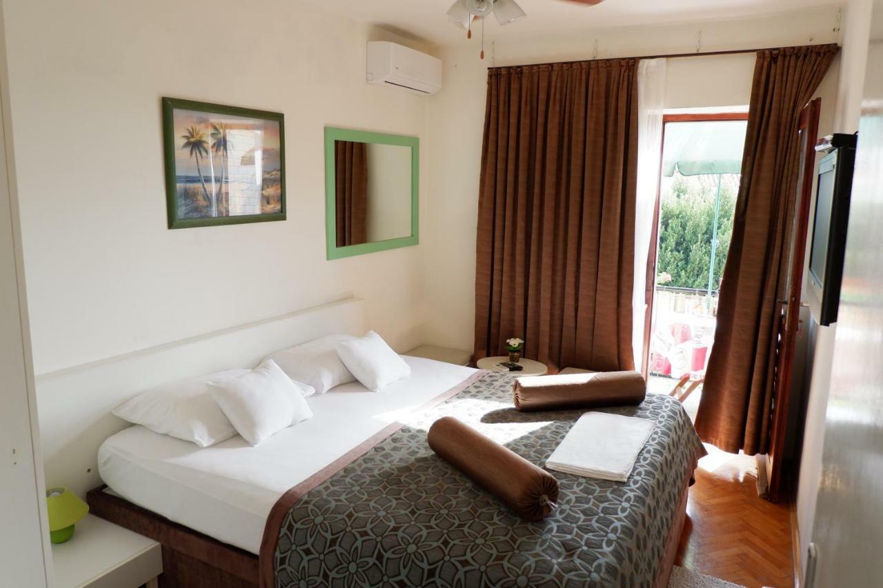 קאבטאט Epidaurum Apartments מראה חיצוני תמונה